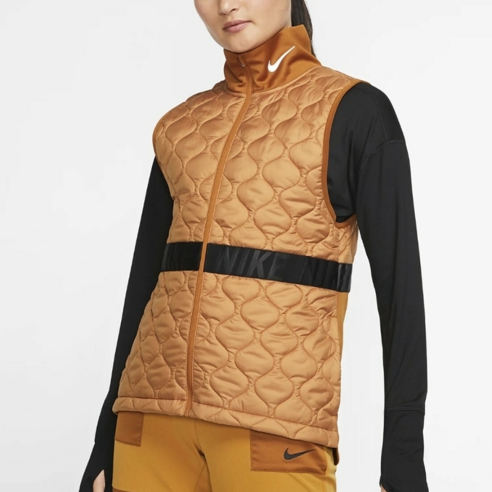 Nike AeroLayer Quilted Running Vest - Picture 1 of 9